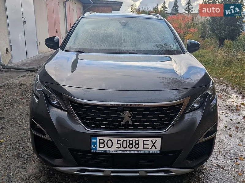 Peugeot 5008