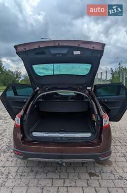 Универсал Peugeot 508 RXH 2012 в 