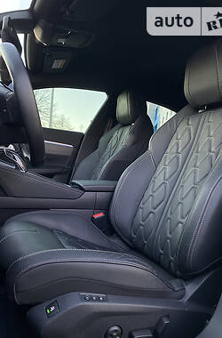 Седан Peugeot 508 2020 в 
