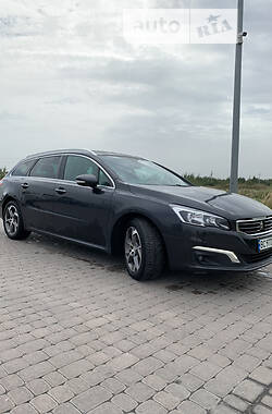 Універсал Peugeot 508 2015 в Комарному