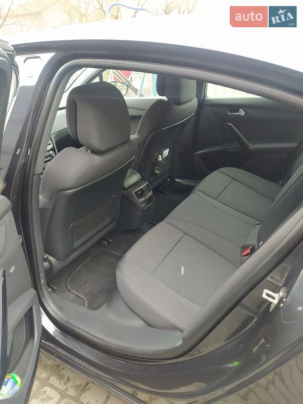 Седан Peugeot 508 2015 в Львові