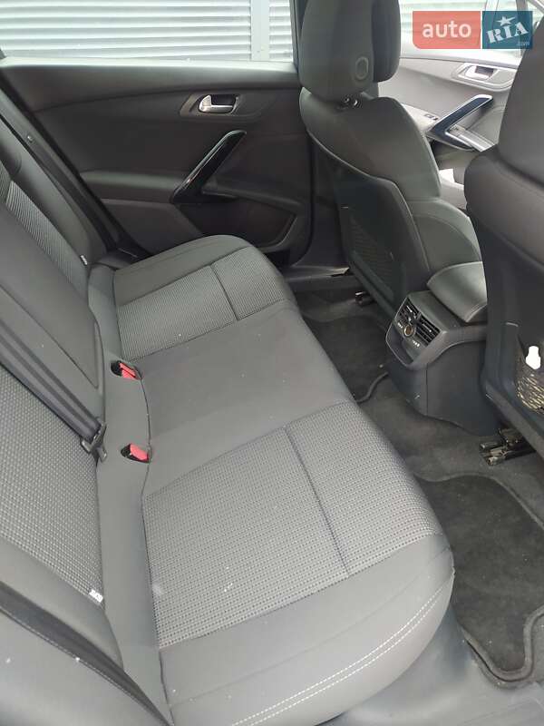 Седан Peugeot 508 2015 в Львові