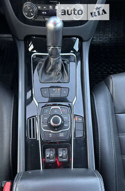 Седан Peugeot 508 2013 в 