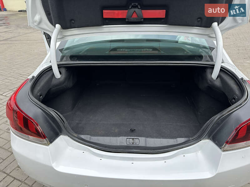 Седан Peugeot 508 2015 в Дубні