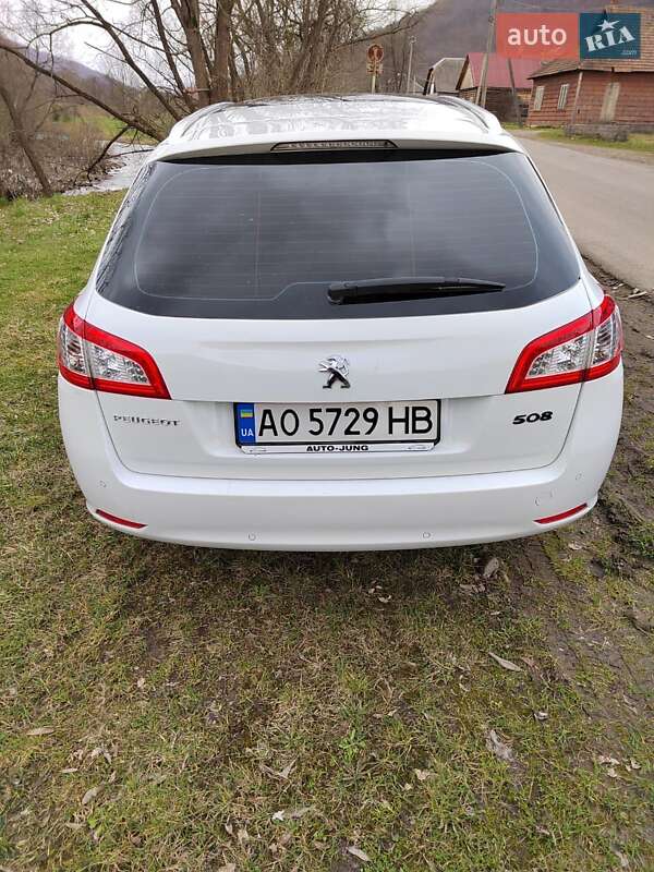 Універсал Peugeot 508 2015 в Сваляві