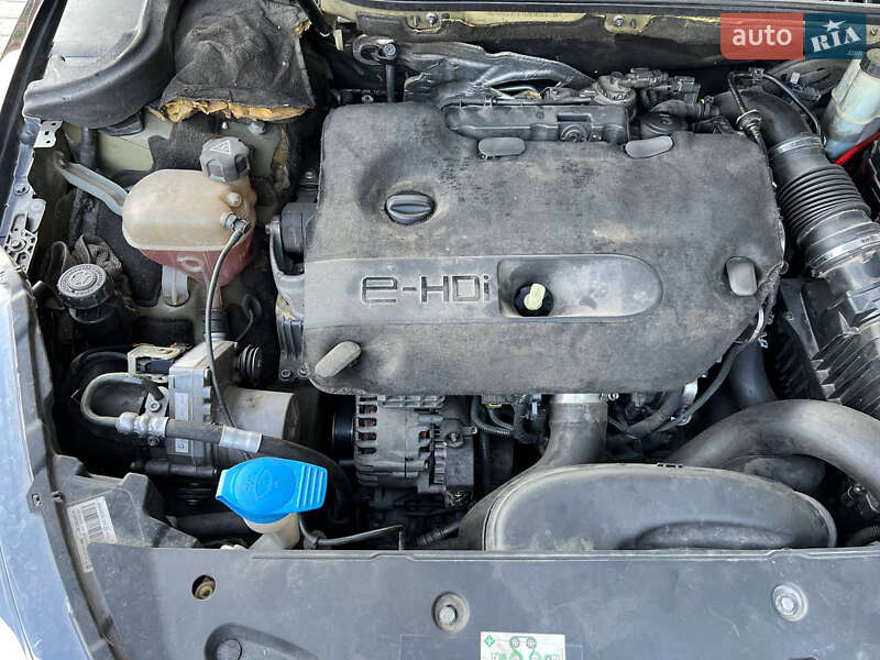 Седан Peugeot 508 2015 в Львове