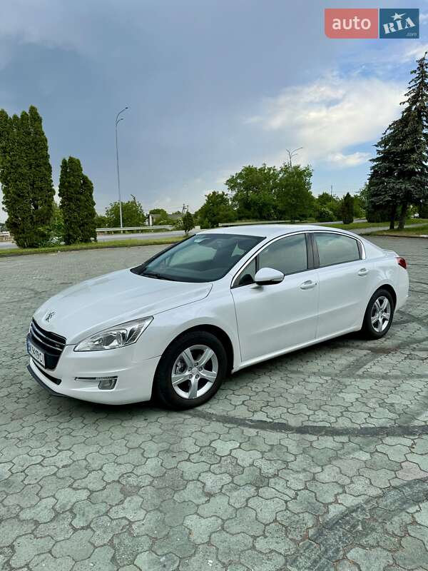 Седан Peugeot 508 2011 в Дубні