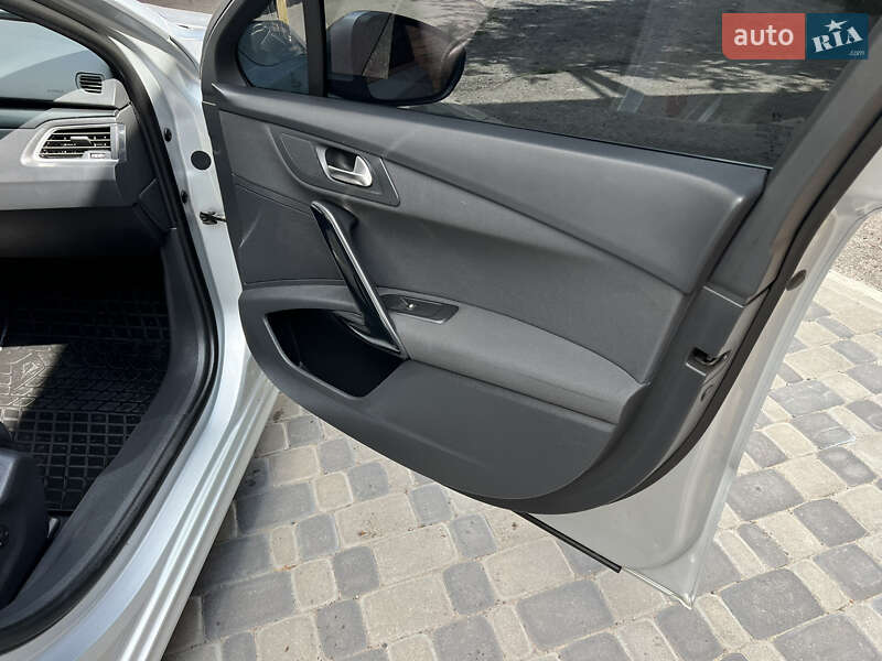 Седан Peugeot 508 2015 в Полтаві