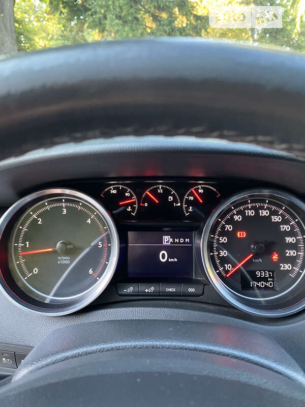 Седан Peugeot 508 2012 в Волочиске