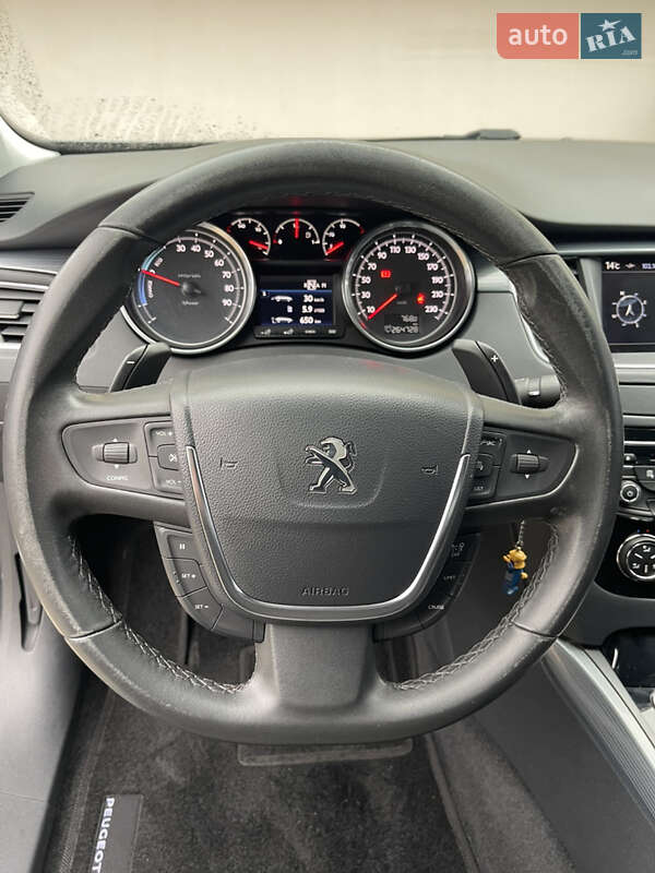 Седан Peugeot 508 2012 в Ужгороде