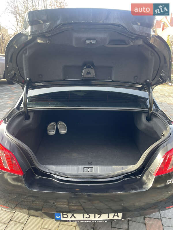 Седан Peugeot 508 2011 в Львові
