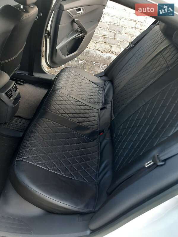 Седан Peugeot 508 2012 в Кременчуці