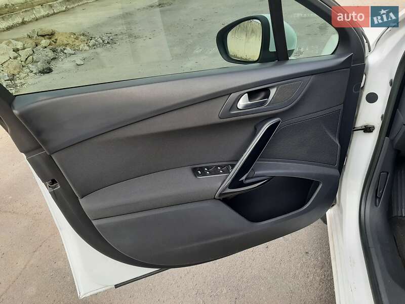 Седан Peugeot 508 2012 в Кременчуці