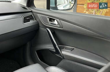 Седан Peugeot 508 2012 в 