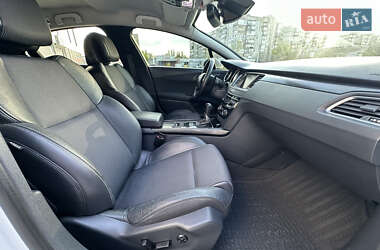 Седан Peugeot 508 2016 в 