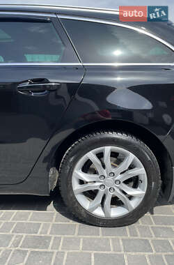 Универсал Peugeot 508 2011 в 