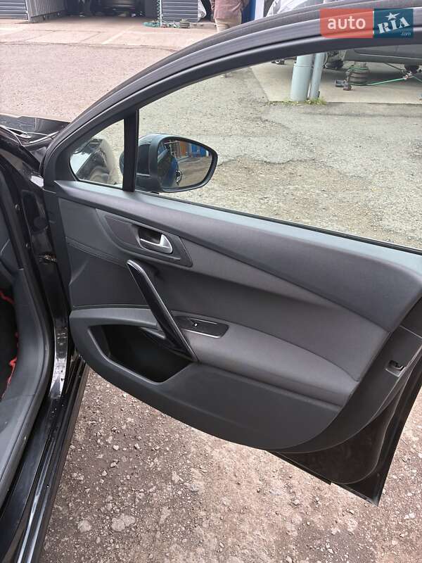 Універсал Peugeot 508 2011 в Ужгороді