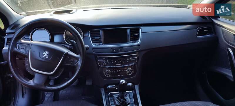 Седан Peugeot 508 2013 в Сторожинці