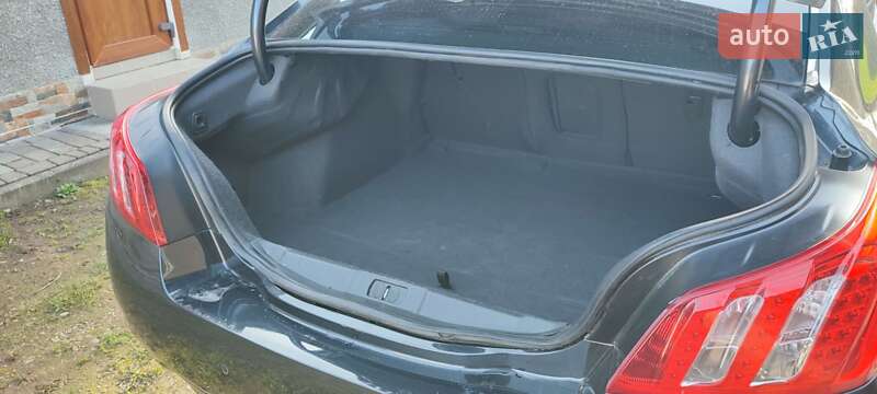 Седан Peugeot 508 2013 в Сторожинці