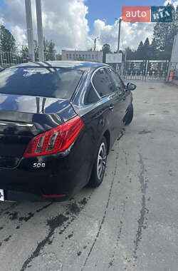 Седан Peugeot 508 2012 в 