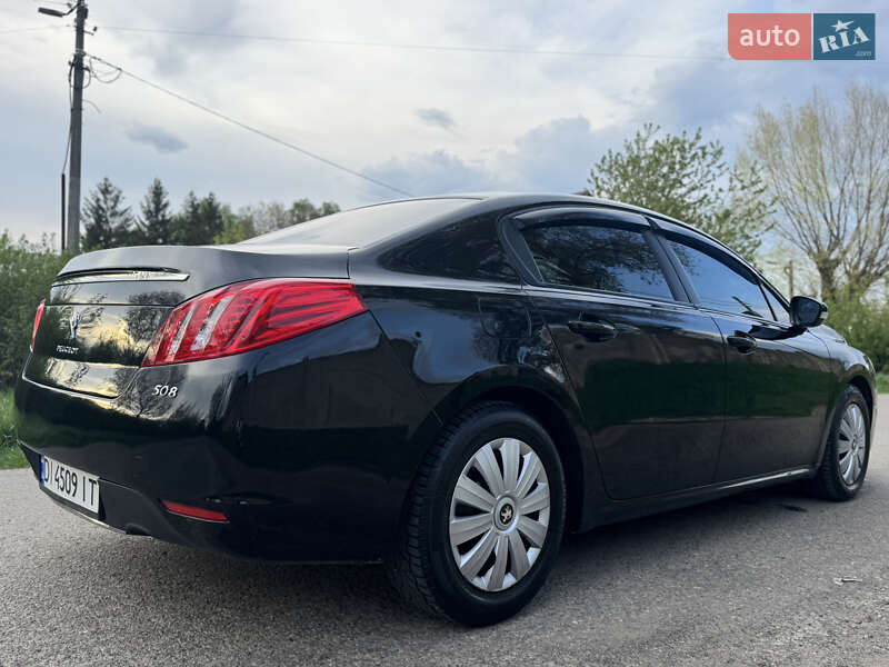 Седан Peugeot 508 2011 в Чернівцях