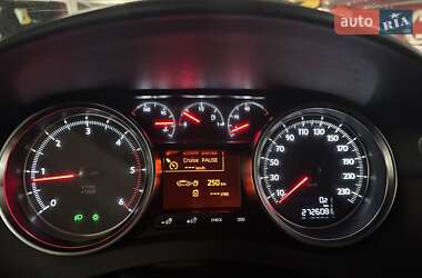 Седан Peugeot 508 2011 в 