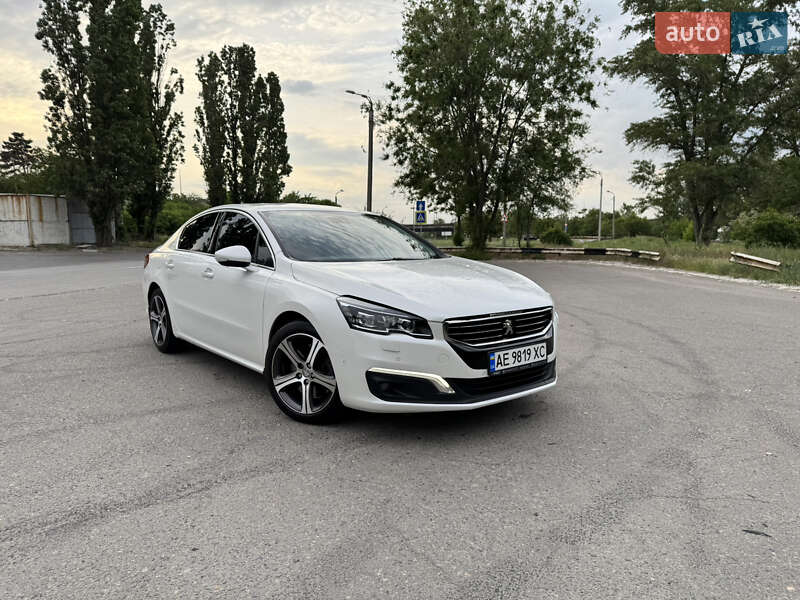 Седан Peugeot 508 2017 в 