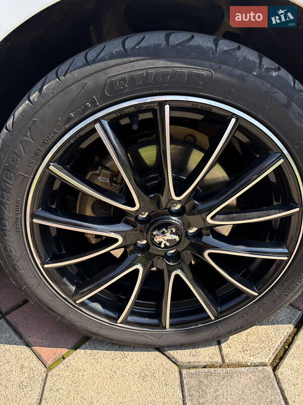 Універсал Peugeot 508 2015 в Чернівцях