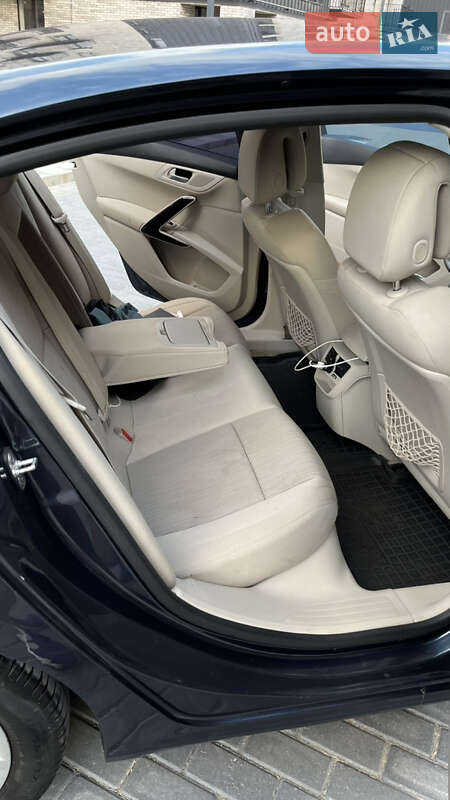 Седан Peugeot 508 2011 в Ивано-Франковске