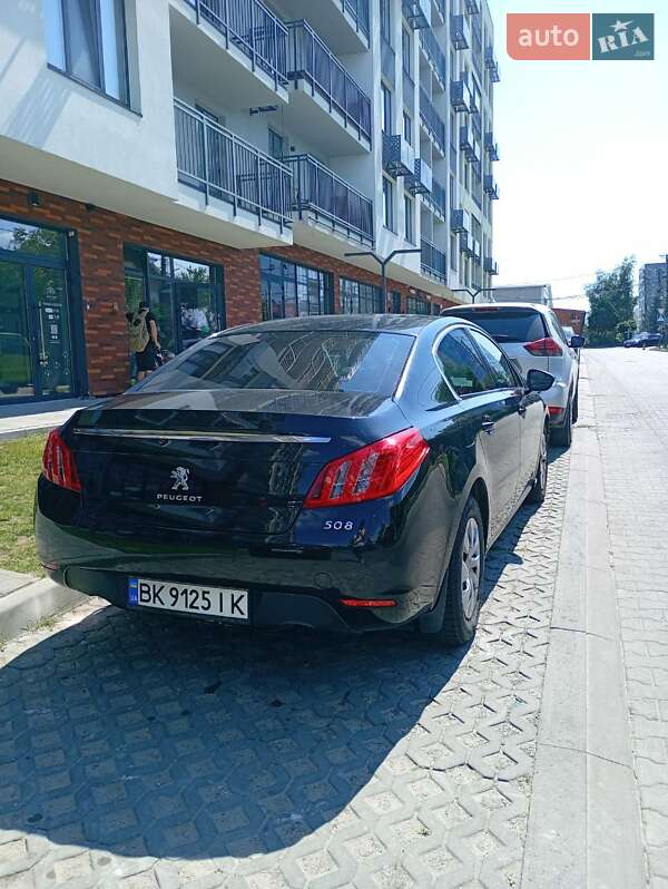 Седан Peugeot 508 2011 в Львові