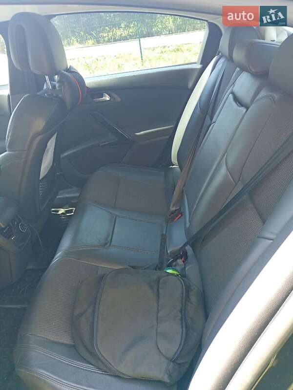 Седан Peugeot 508 2011 в Львові