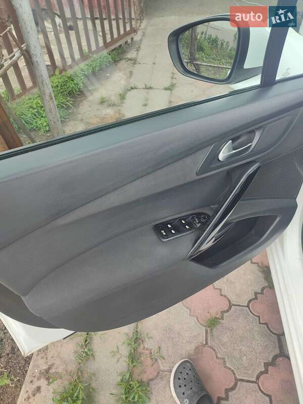 Седан Peugeot 508 2011 в Балте