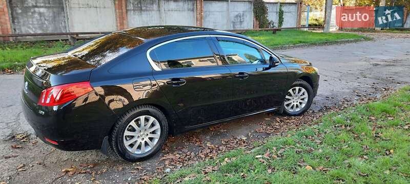 Седан Peugeot 508 2012 в Чернівцях