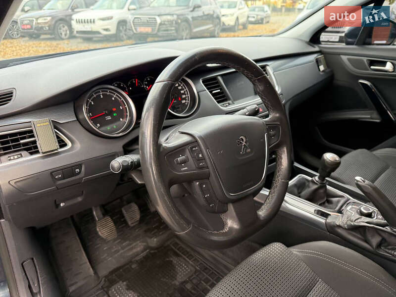 Седан Peugeot 508 2014 в Стрию
