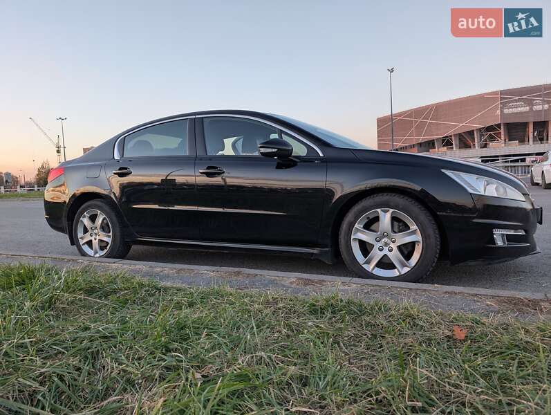 Седан Peugeot 508 2011 в Львове