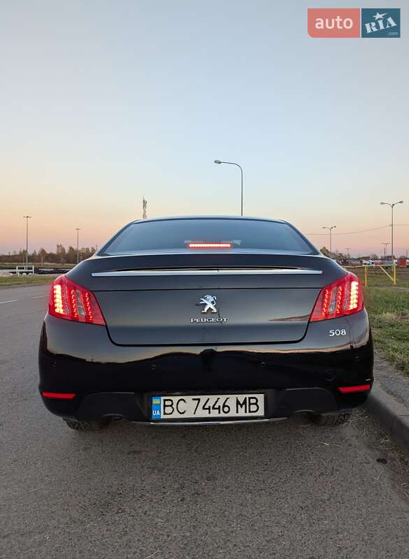 Седан Peugeot 508 2011 в Львове
