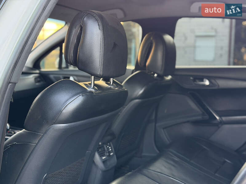 Седан Peugeot 508 2013 в Львове
