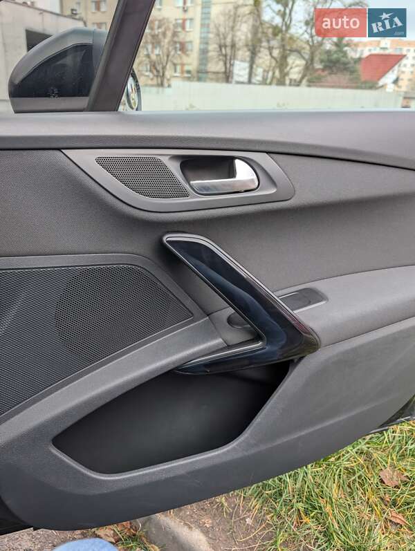 Седан Peugeot 508 2011 в Львове