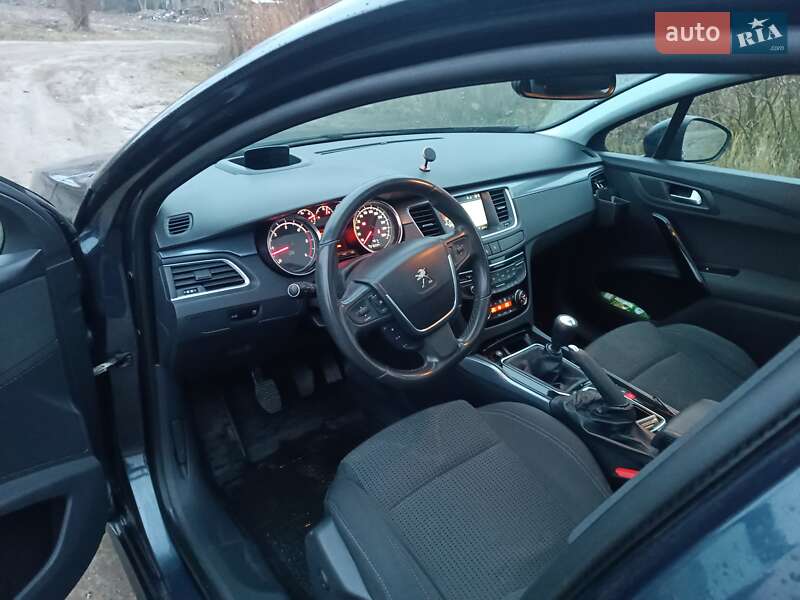 Универсал Peugeot 508 2012 в Костополе