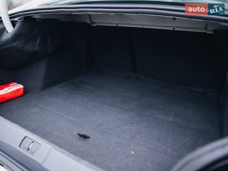 Седан Peugeot 508 2011 в Бучаче