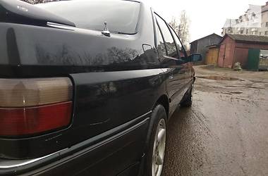 Седан Peugeot 605 1994 в Березному