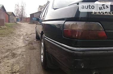 Седан Peugeot 605 1994 в Березному