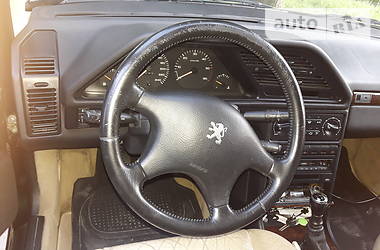 Седан Peugeot 605 1998 в 