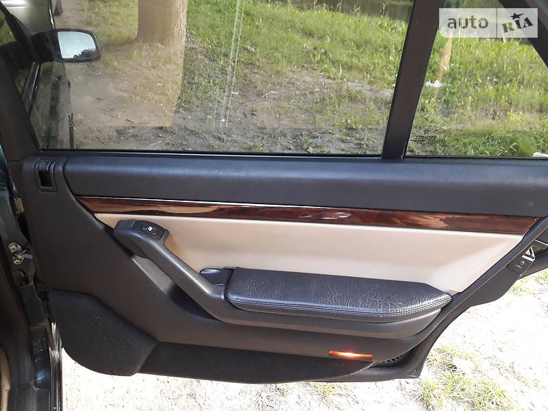 Седан Peugeot 605 1998 в Луцьку