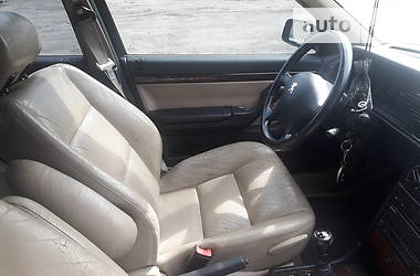 Седан Peugeot 605 1998 в 