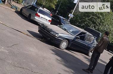 Седан Peugeot 605 1990 в Киеве