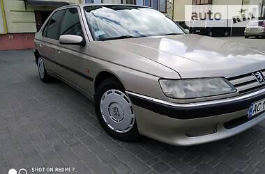 Седан Peugeot 605 1992 в 