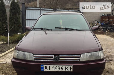 Седан Peugeot 605 1991 в Обухове
