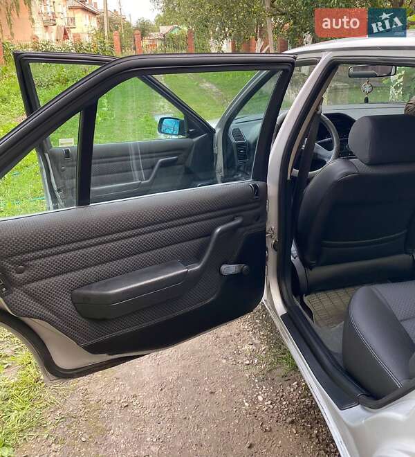 Седан Peugeot 605 1992 в Луцьку фото 15 Седан Peugeot 605 1992 в Луцьку