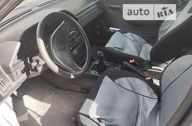 Седан Peugeot 605 1992 в Одесі